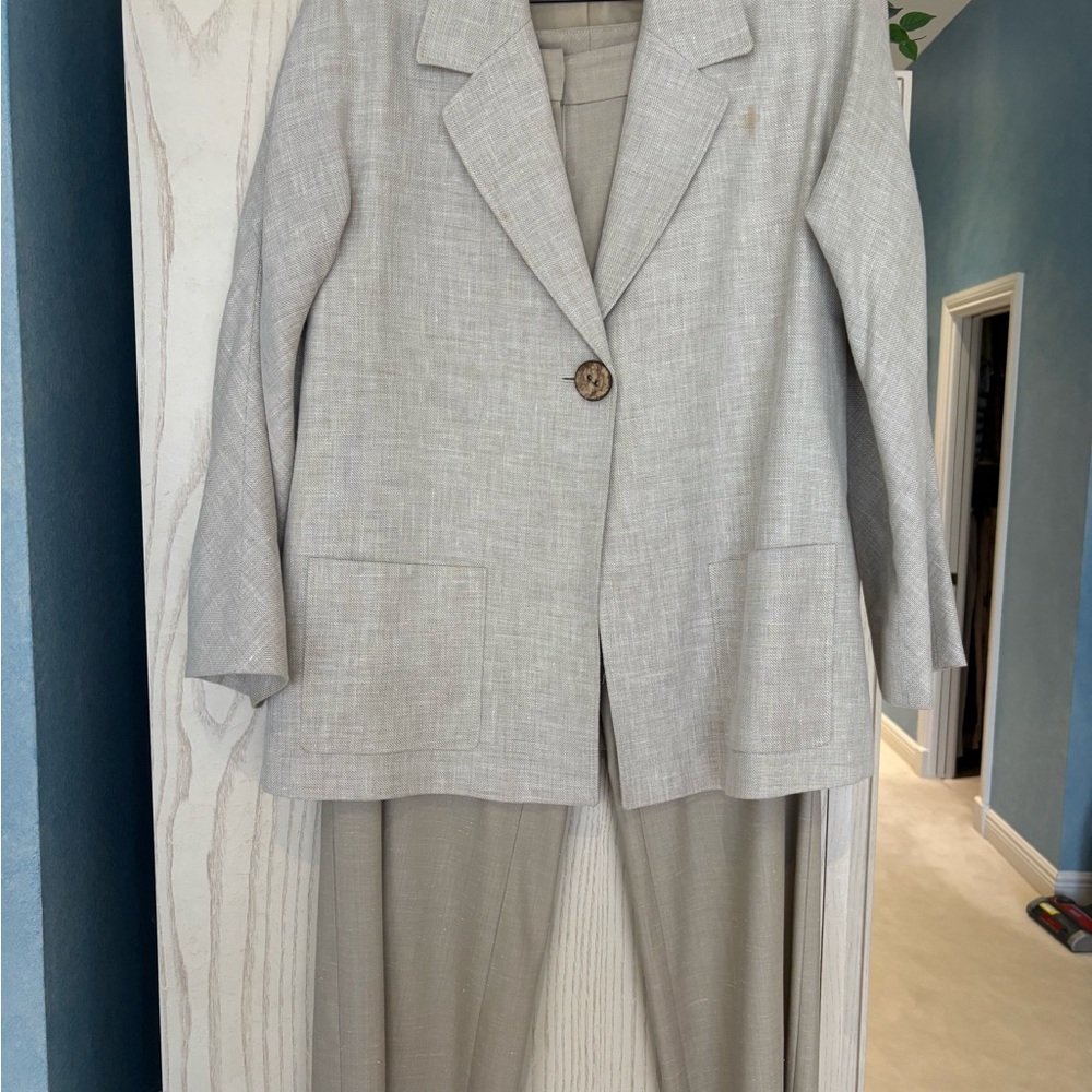 Saks Fifth Avenue Classic Tan Blazer